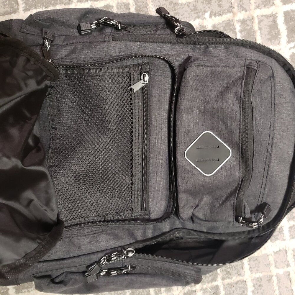 Eastsport Backpack Mult-Purpose Expandable Laptop… - image 7